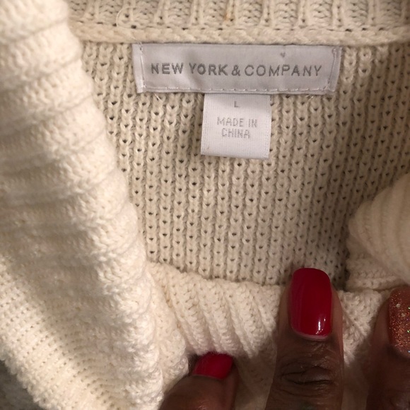 ❌LAST DAY❌New York & Company Zipper Sweater - Picture 5 of 8